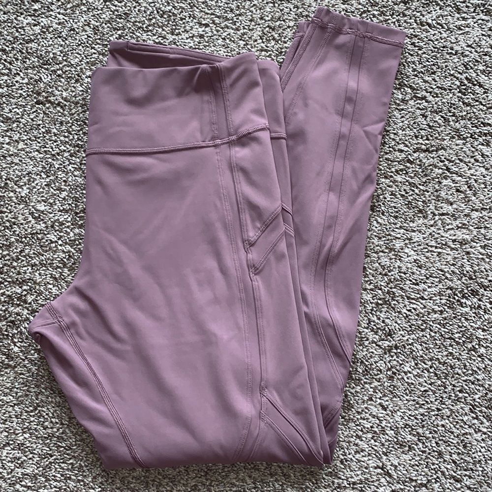NWT Sleek and Strong Tight 28’ Size 12